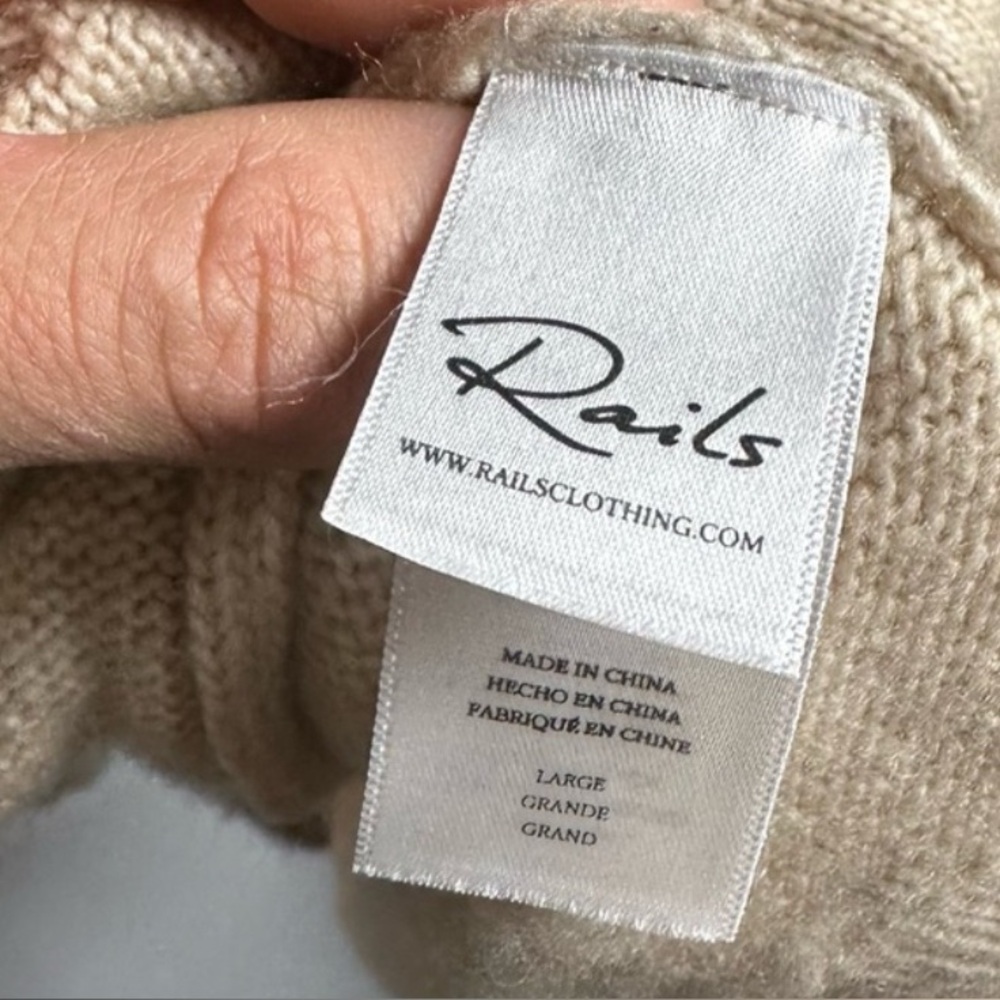 Rails Beige Star Sweater - Women's Crew Neck - Picture 6 of 8